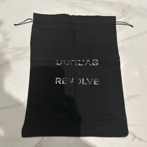 DUNDAS X REVOLVE Dust Bag